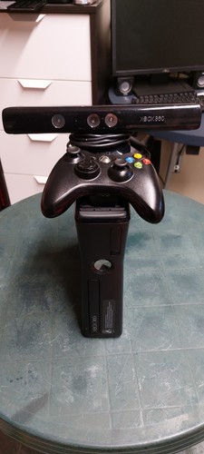 Xbox 360 slim - 360, 250